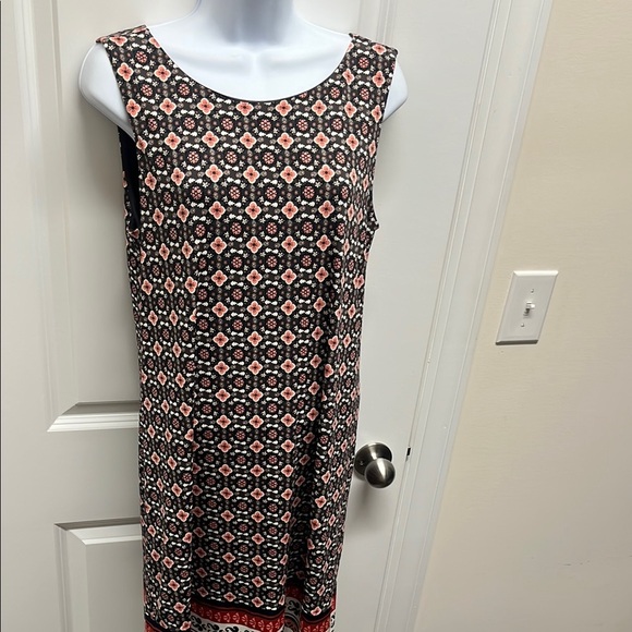 Magnolia Grace print Sleeveless Dress size M. Cut out back - Picture 3 of 10